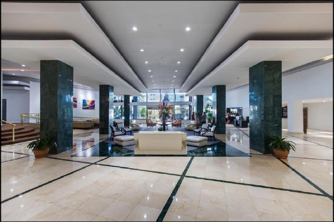 Casablanca Private Suite With Direct Beach Access ไมอามีบีช ภายนอก รูปภาพ